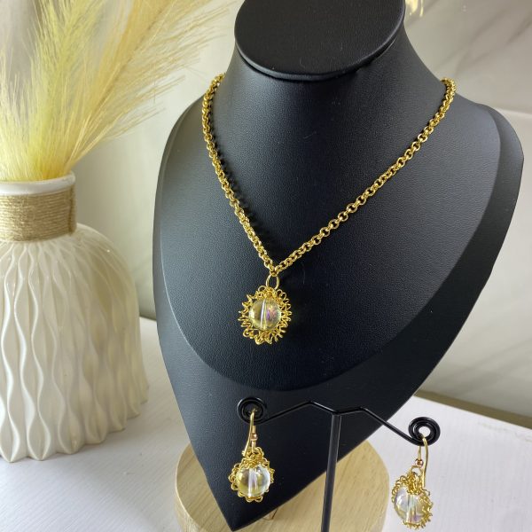 Sochi’s Éclat Isla Set