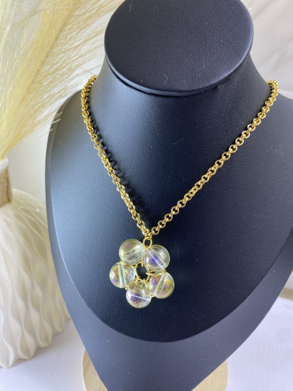 Sochi’s Éclat Evora Necklace - Image 3