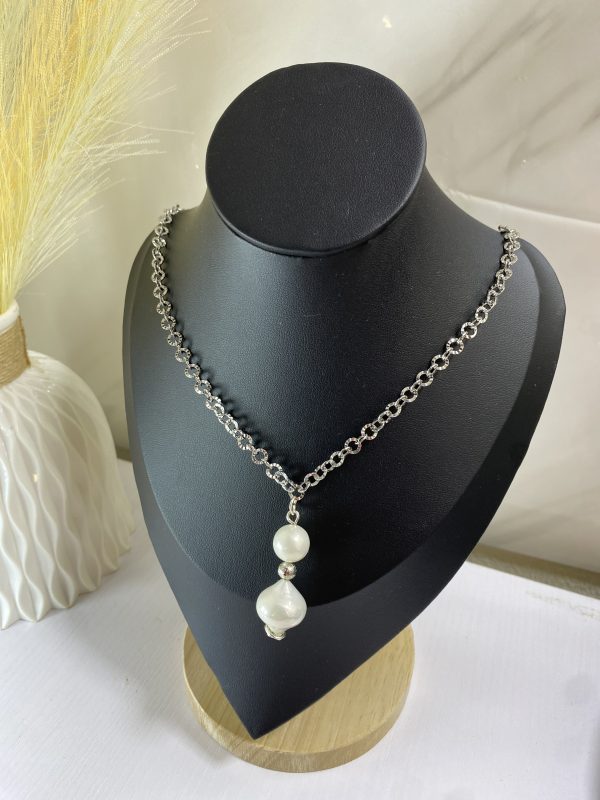 Sochi’s Éclat Amora Necklace - Image 2