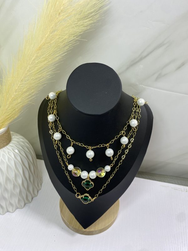 Sochi’s Éclat Roselle Convertible Necklace Set - Image 5