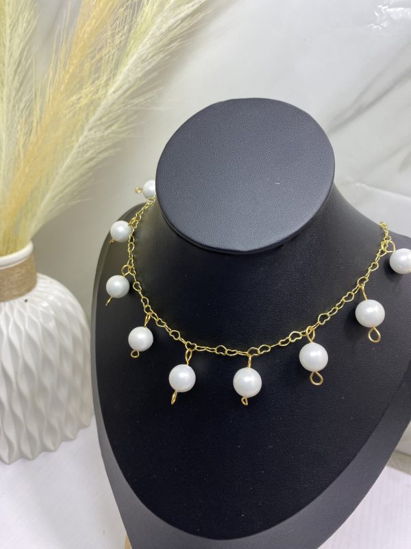 Sochi’s Éclat Roselle Choker - Image 4