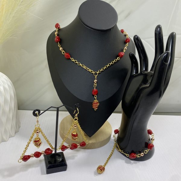 Sochi’s Éclat Virelle Set (Red Edition)