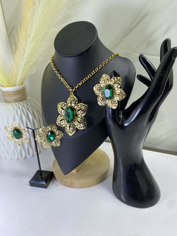 Sochi’s Éclat Dynasty Set – Green Edition - Image 4