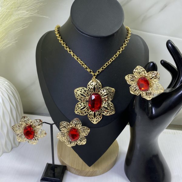 Sochi’s Éclat Dynasty Set – Red Edition