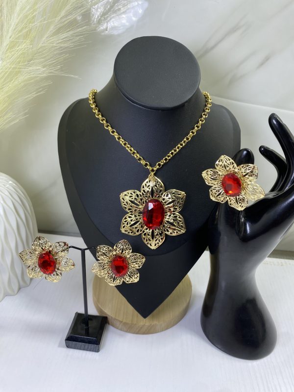 Sochi’s Éclat Dynasty Set – Red Edition