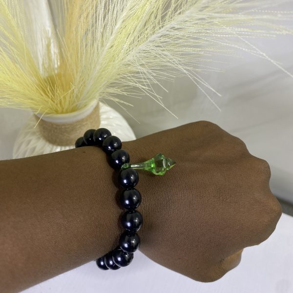 Sochi’s Éclat Essence Bracelet – Green Accent Edition