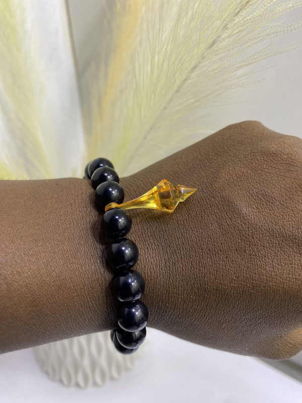 Sochi’s Éclat Essence Bracelet – Golden Accent Edition