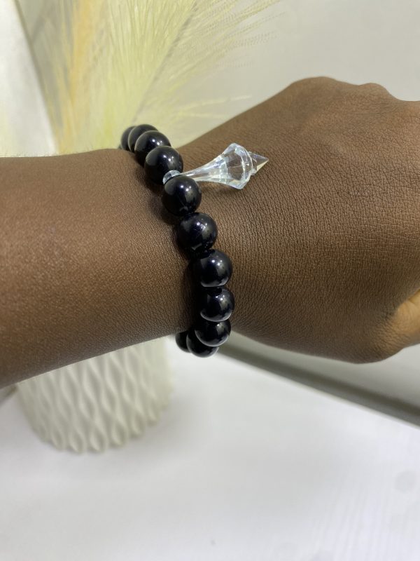 Sochi’s Éclat Essence Bracelet – Silver Accent Edition - Image 2