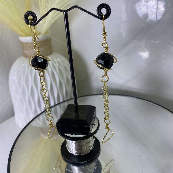 Sochi’s Éclat Norelle Earrings – Noir Drop Edition