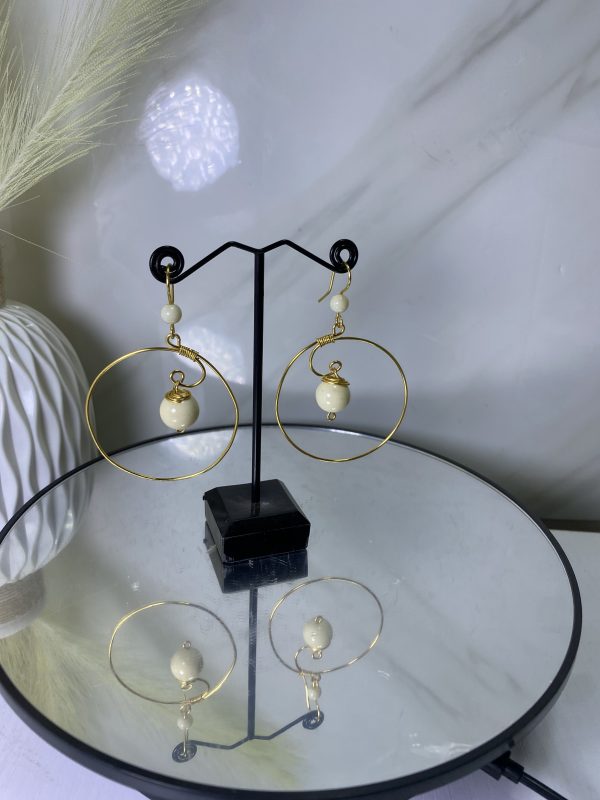 Sochi’s Éclat Lunaria Earrings – Ivory Halo Edition - Image 3