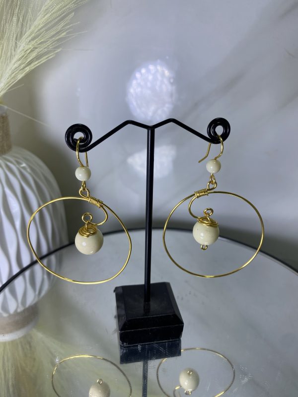 Sochi’s Éclat Lunaria Earrings – Ivory Halo Edition
