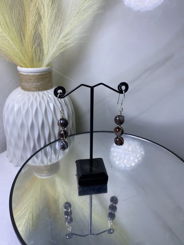 Sochi’s Éclat Essence Earrings – Marble Bead Edition - Image 5