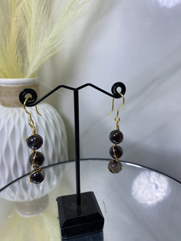 Sochi’s Éclat Essence Earrings – Marble Bead Edition (Gold Wire) - Image 2