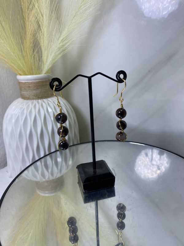 Sochi’s Éclat Essence Earrings – Marble Bead Edition (Gold Wire) - Image 4