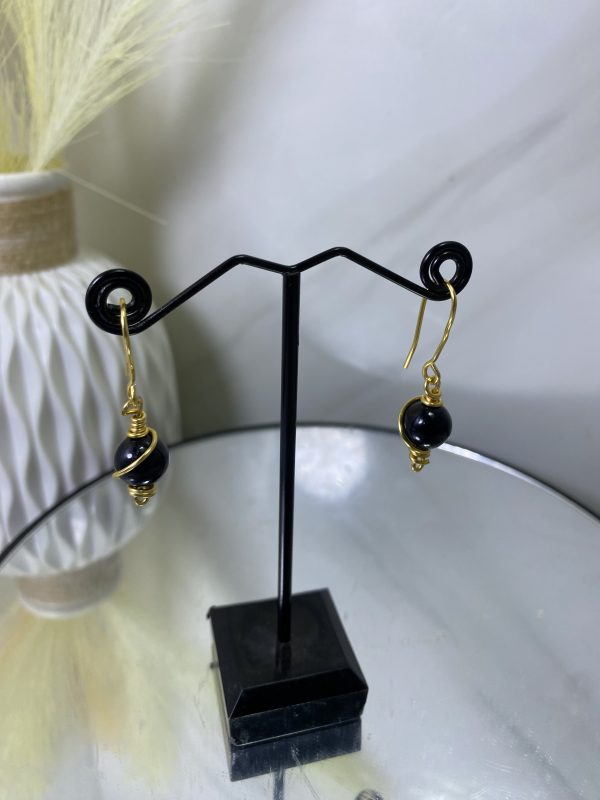Sochi’s Éclat Essence Mini Earrings – Black Bead Edition (Gold Wire)