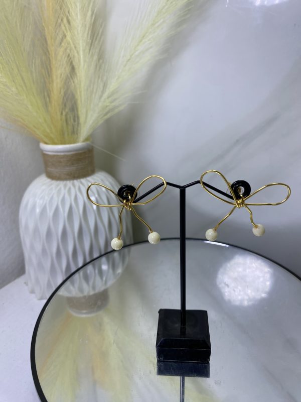 Sochi’s Éclat Avenora Earrings – Bow Drop Edition